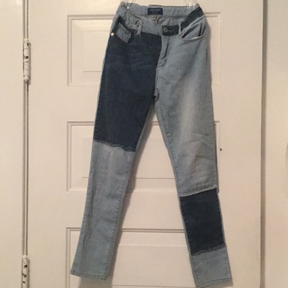 Women’s Size 00 Arizona Mitch-Matched Jeans